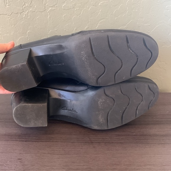 Clarks Emslie Warren Black Booties Side Zip Size 10 - Picture 9 of 11